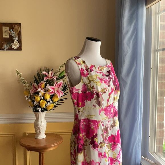 Charter Club Splashy Floral Print Sheath Dress, Size 8 - Picture 2 of 7